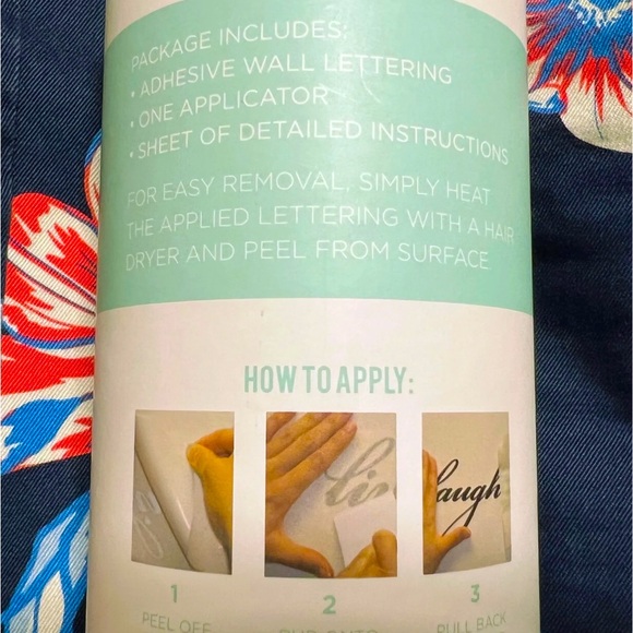 Designer wall decor adhesive quote lettering FAMILY IS A GIFT THAT LASTS FOREVER - Picture 4 of 4